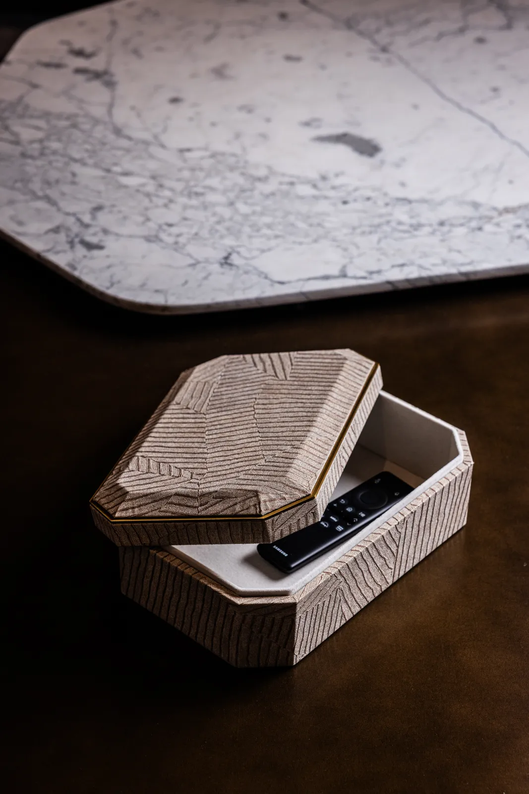 Signature Collection | Media Box