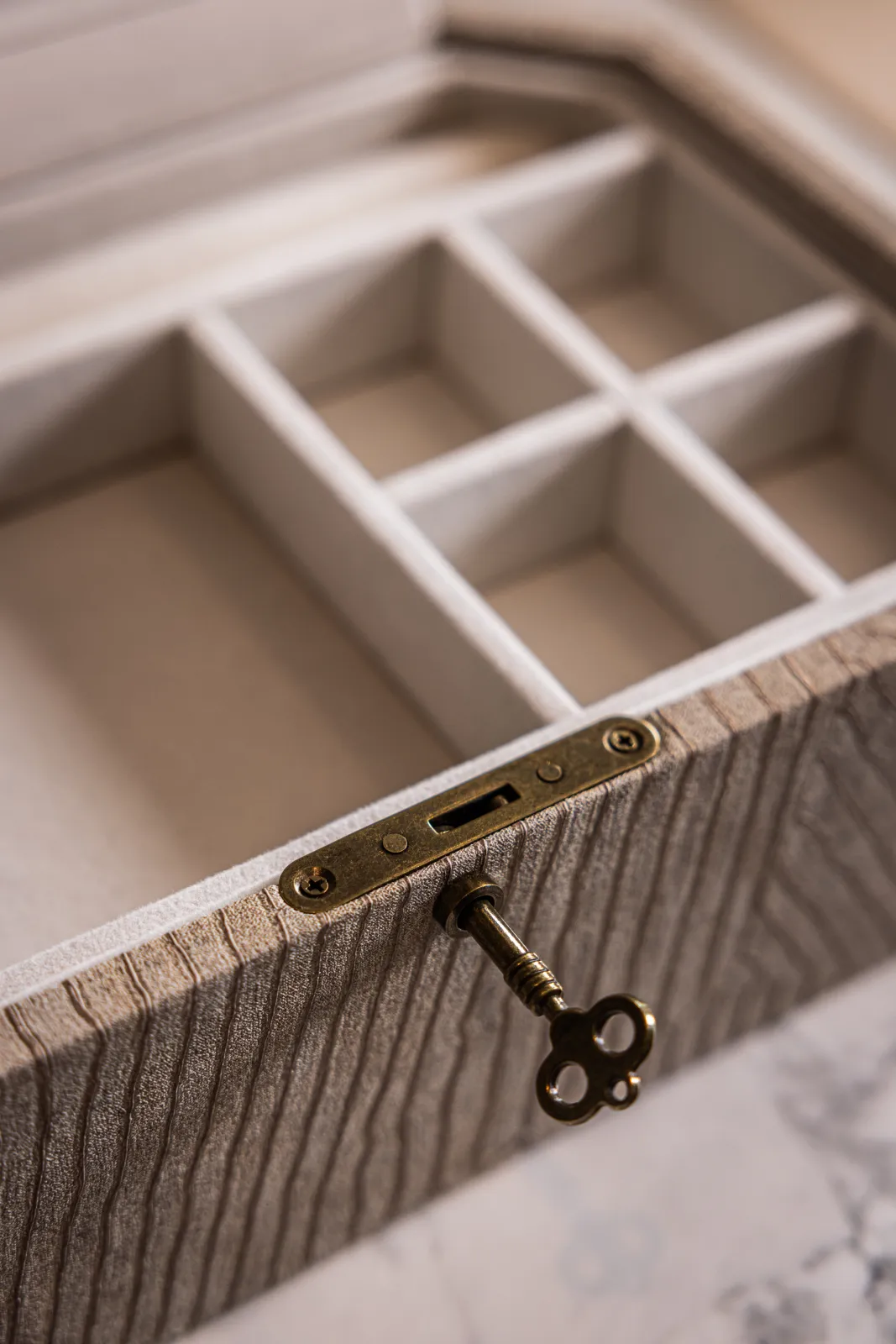 Signature Collection | Jewellery Box
