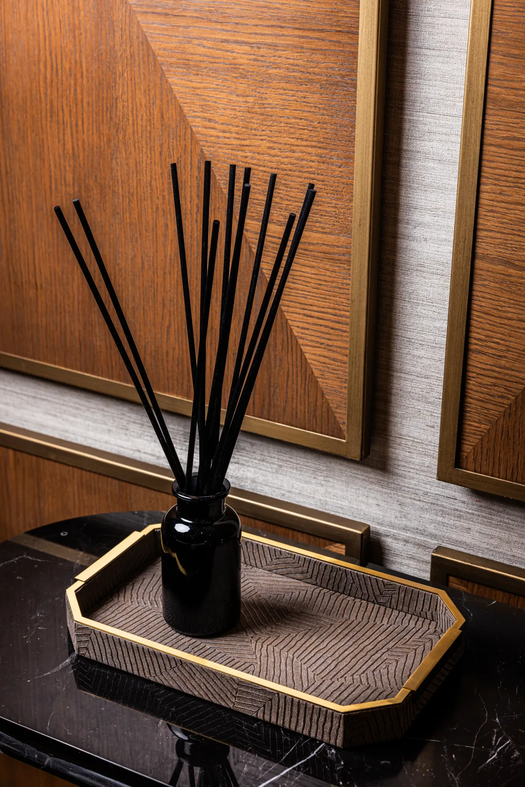 Signature Collection | Tray